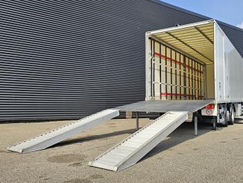 TGM 26.320 6x2-4 / 6000 kg TAIL LIFT / LBW